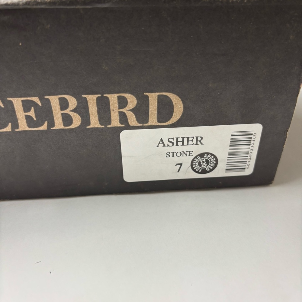 NEW Freebird by Steven‎ Asher Studded Sandals in the color stone size 7 - Picture 15 of 17